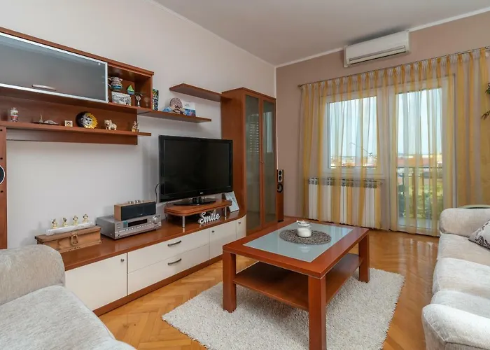 Marinella * טרוגיר