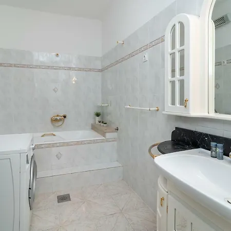 Marinella Appartement Trogir