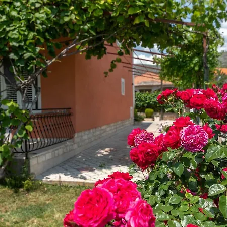 Apartman Marinella