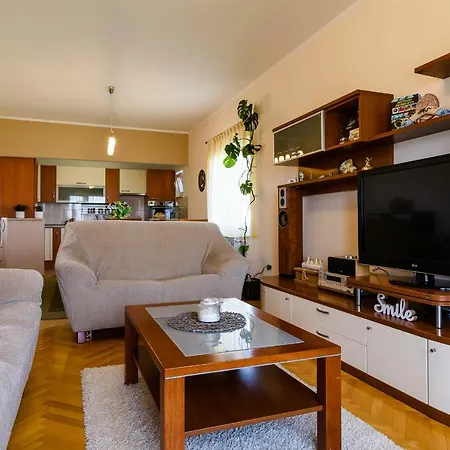 Apartman Marinella *